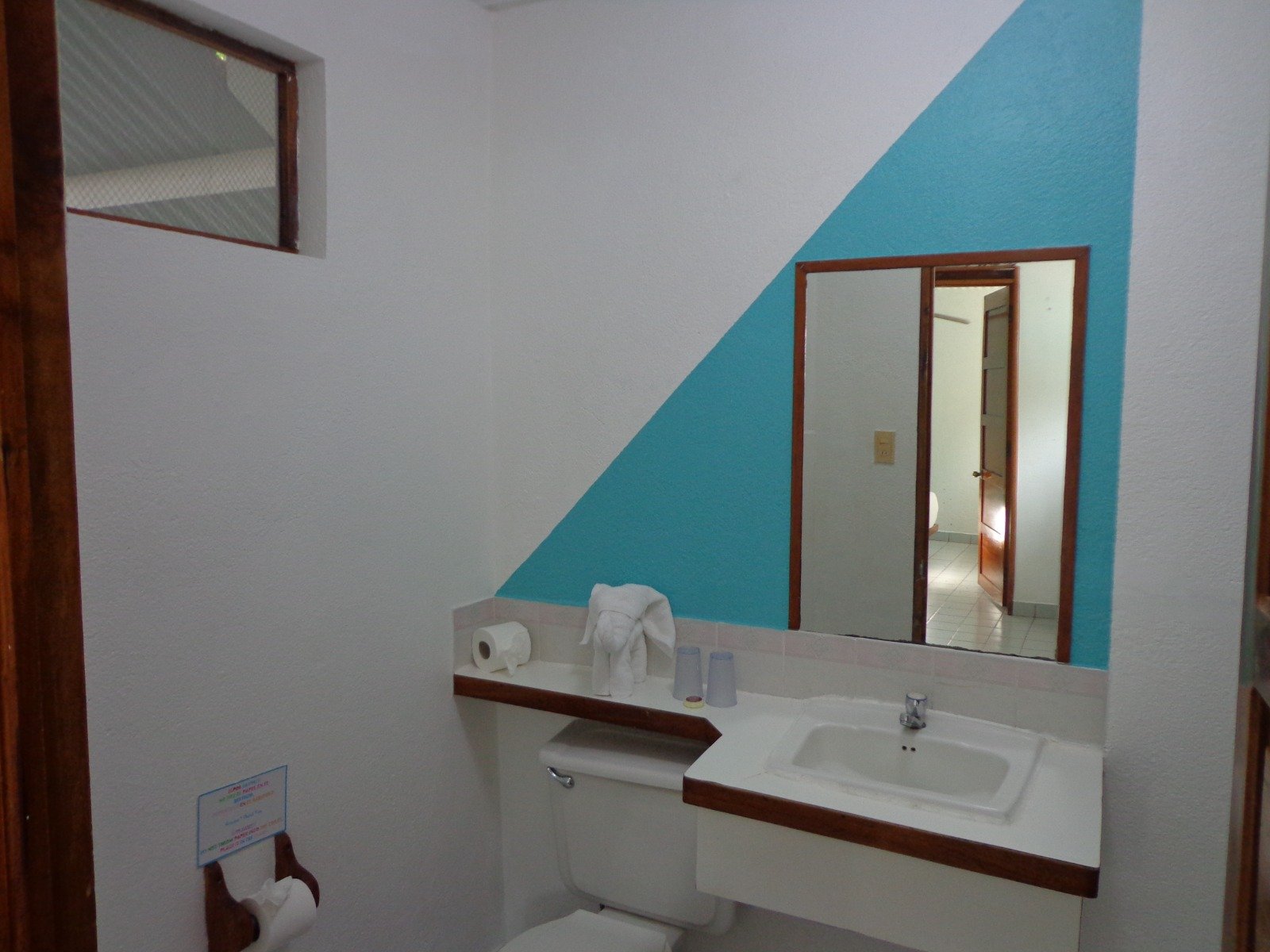 Imagen baño de la habitación Hotel Casa Del Mar